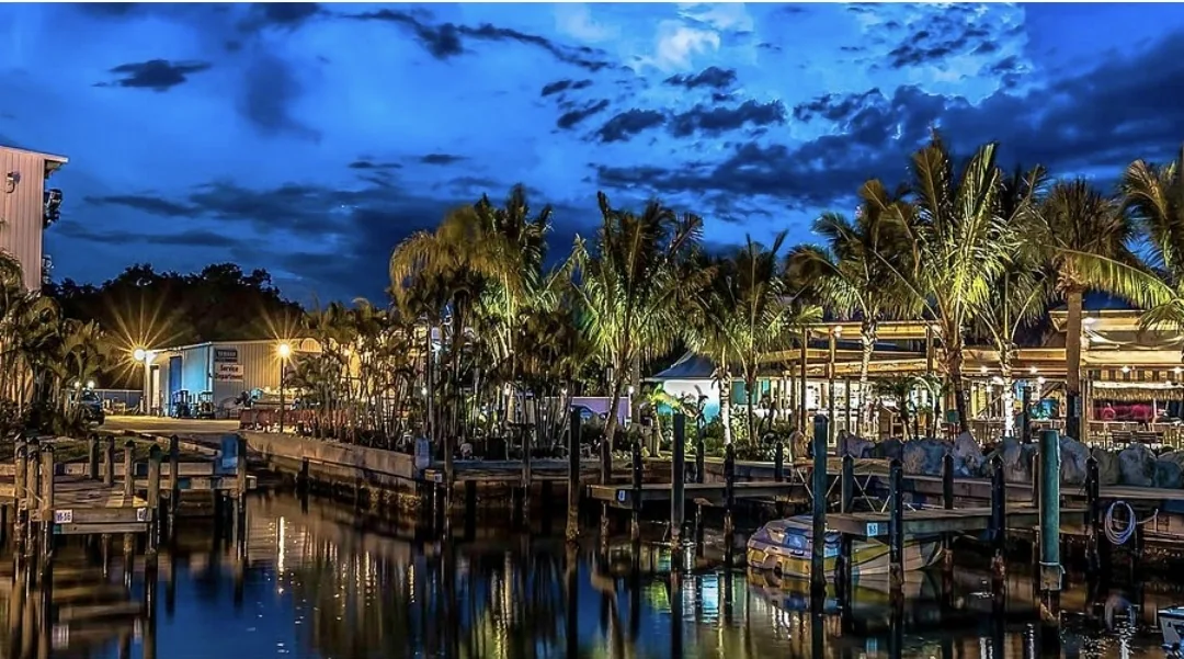 Boat & Billiards – 2BR by Stump Pass Marina