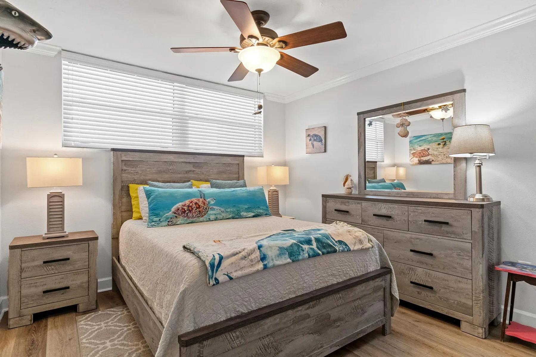 Tortuga – 2BR on Beach, Heated Pool & Sauna