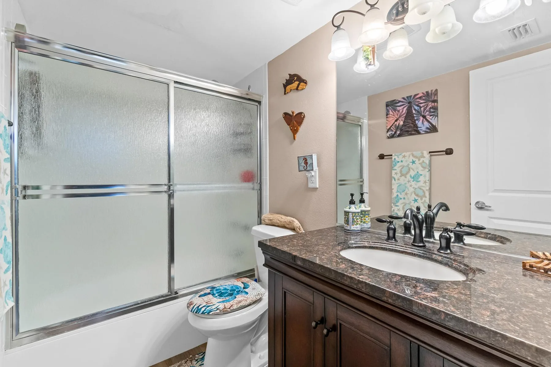 Tortuga – 2BR on Beach, Heated Pool & Sauna