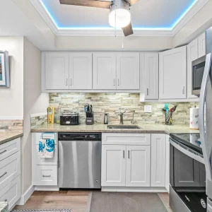 Tortuga – 2BR on Beach, Heated Pool & Sauna