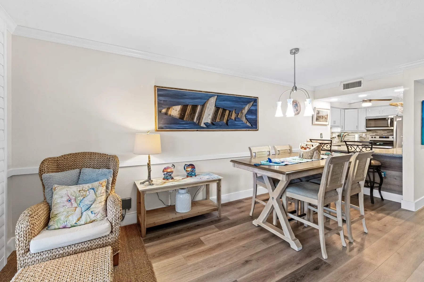 Tortuga – 2BR on Beach, Heated Pool & Sauna