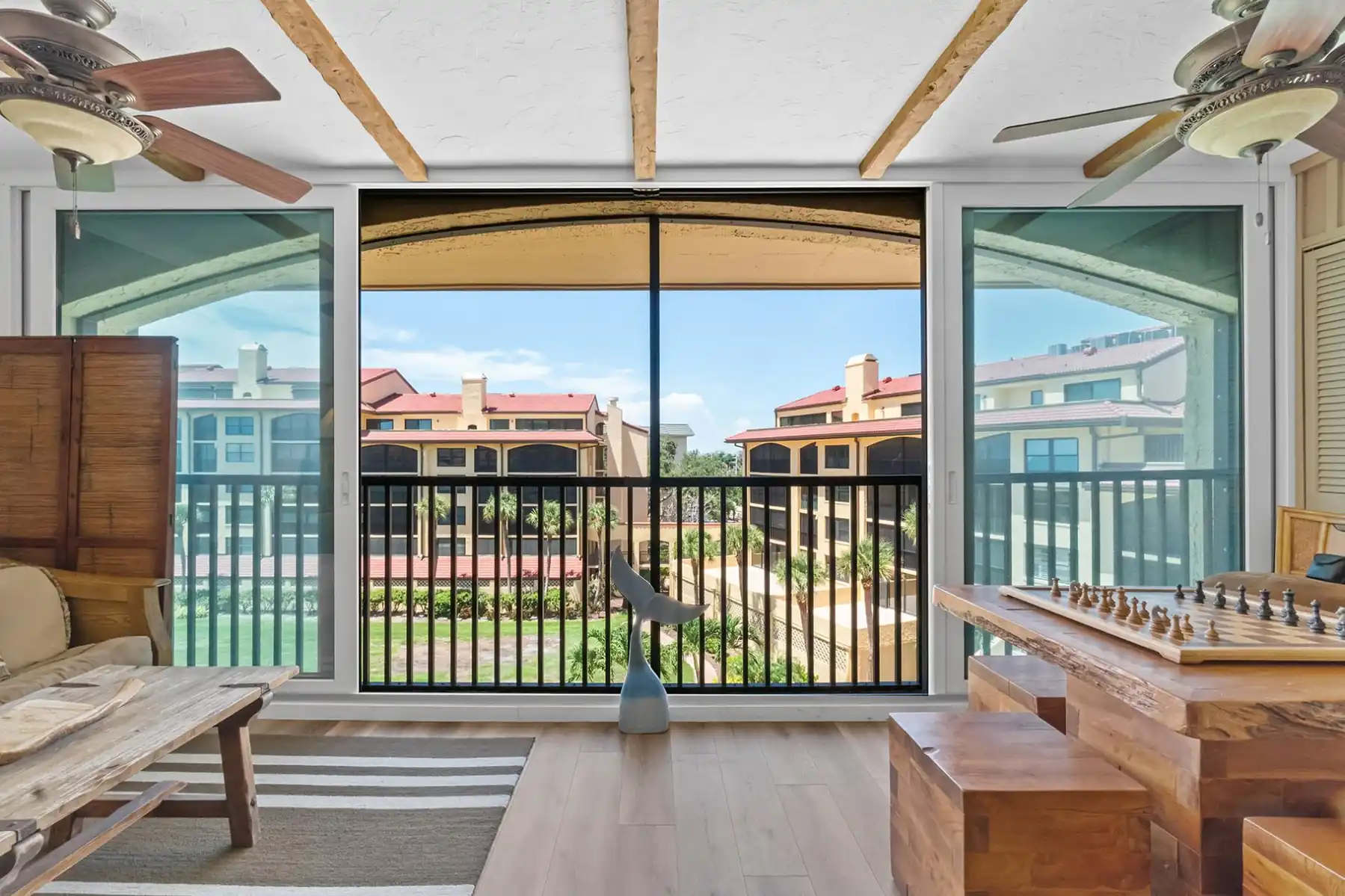 Tortuga – 2BR on Beach, Heated Pool & Sauna