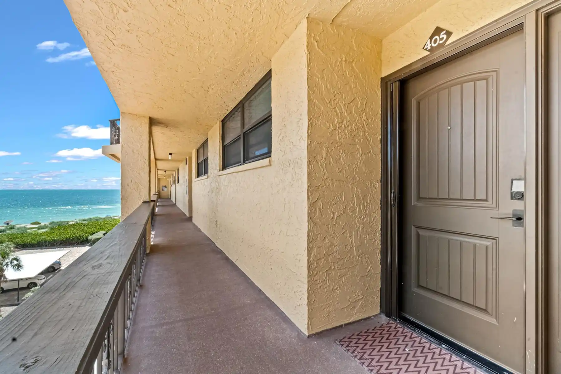 Tortuga – 2BR on Beach, Heated Pool & Sauna