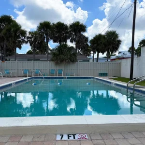 Admiralty Villas – Bayside Modern 2BR Retreat