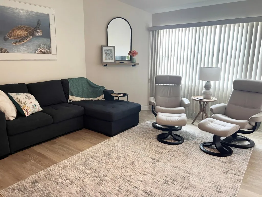 2BR at Sandpiper Cove – Pool, Bay, Beachwalk
