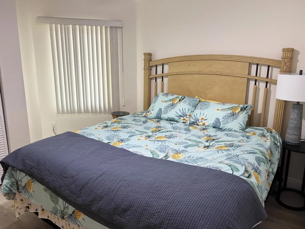 2BR at Sandpiper Cove – Pool, Bay, Beachwalk