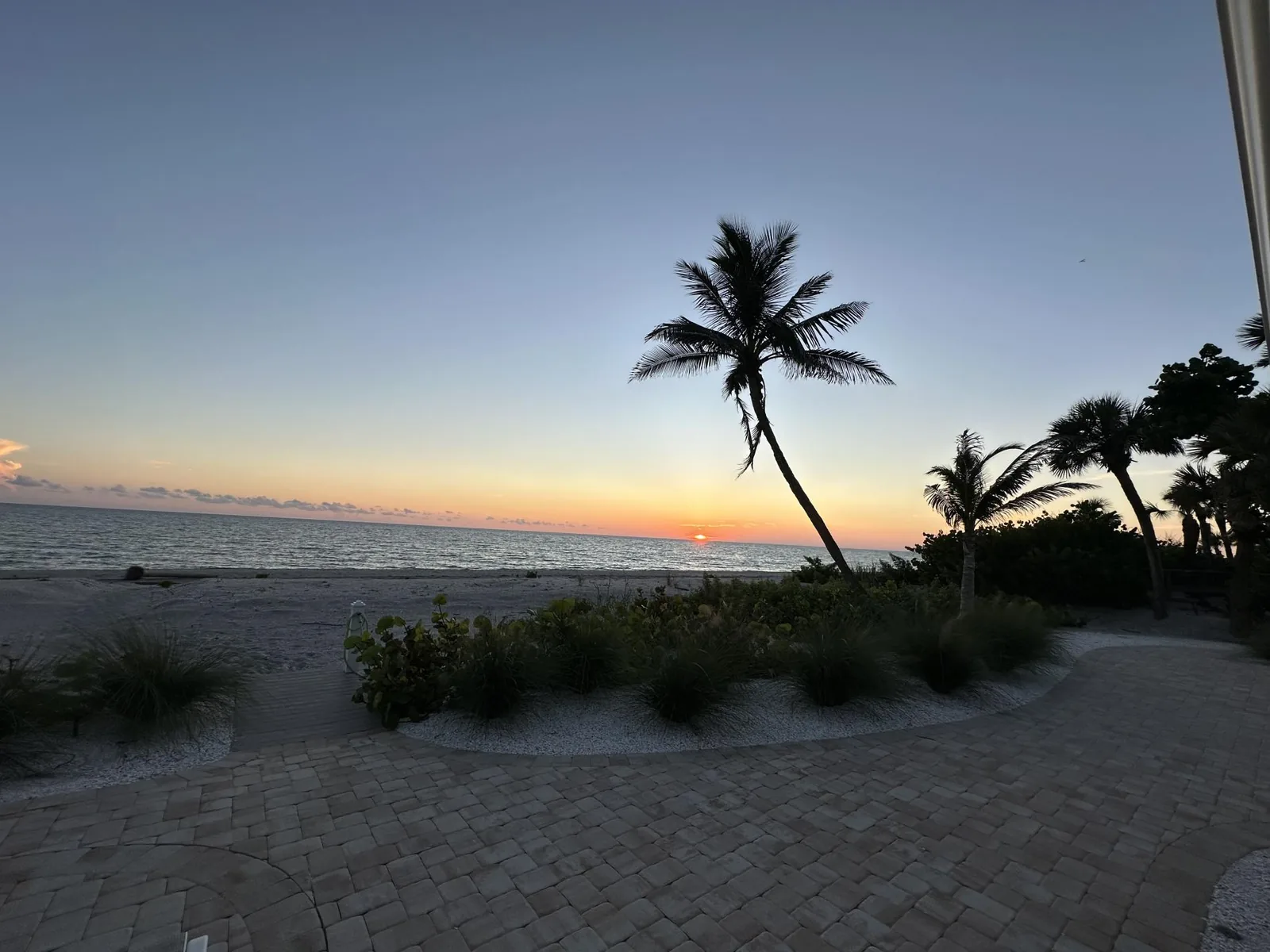 Manasota Key Elegance – 3BR Beach + Dock