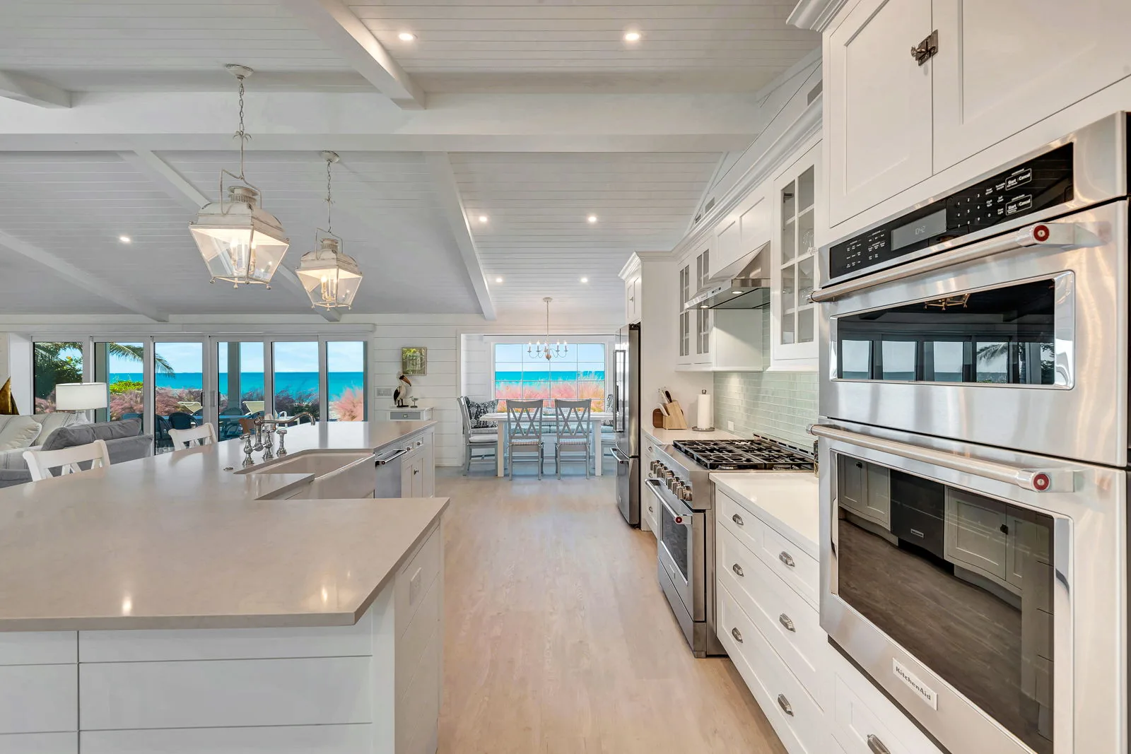 Manasota Key Elegance – 3BR Beach + Dock