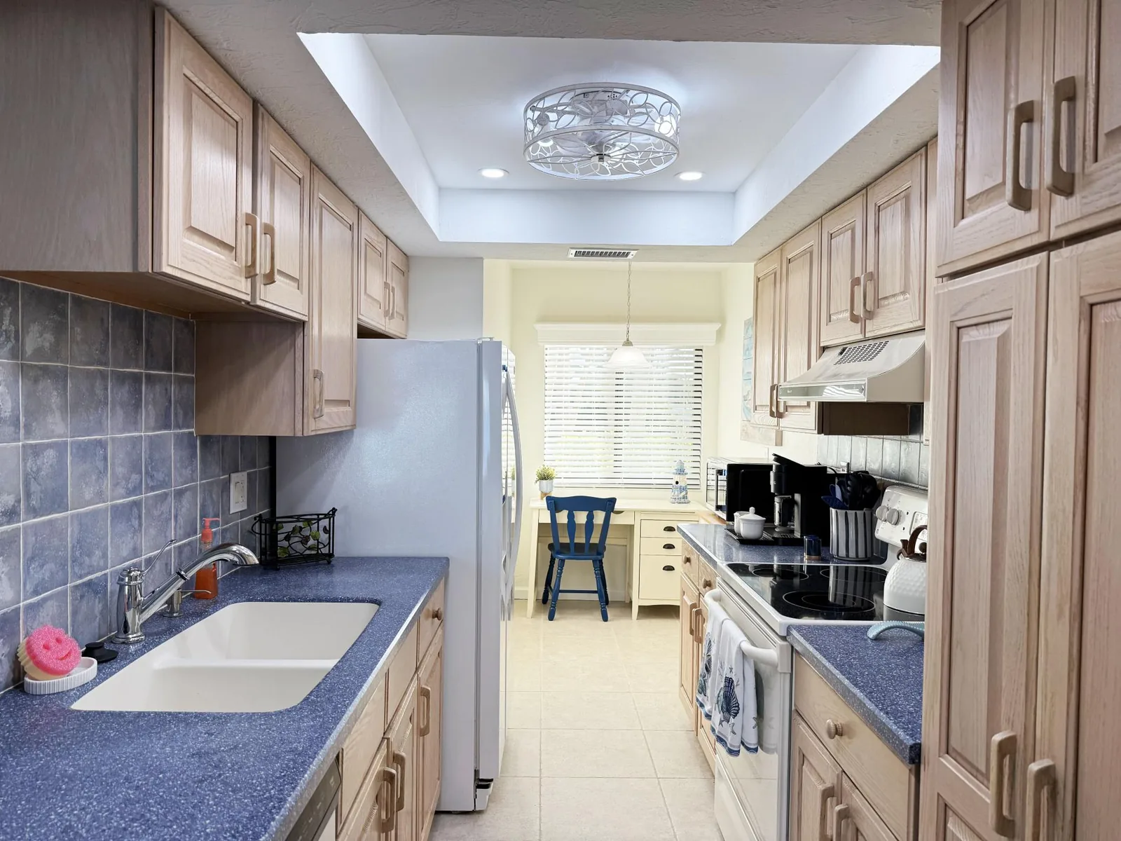 Tamarind – 2BR Condo with Lemon Bay Views
