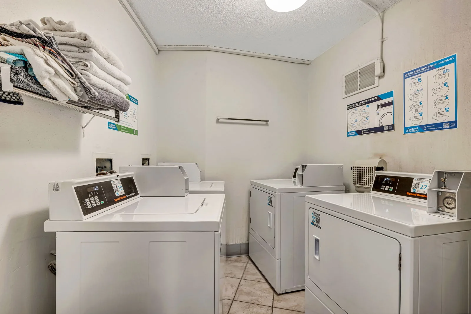 Luxury Bayside Condo – Pool, Tennis & Marina