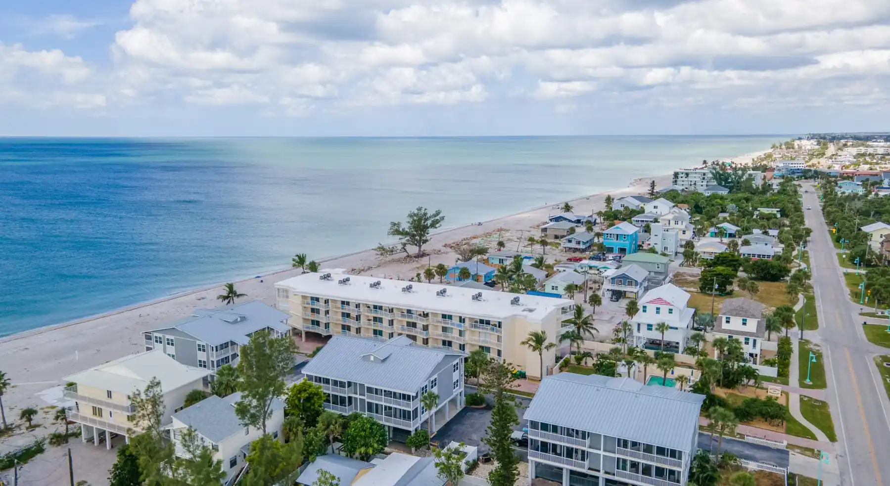 Gulf Sands – 3BR Steps to Pool & Private Beach