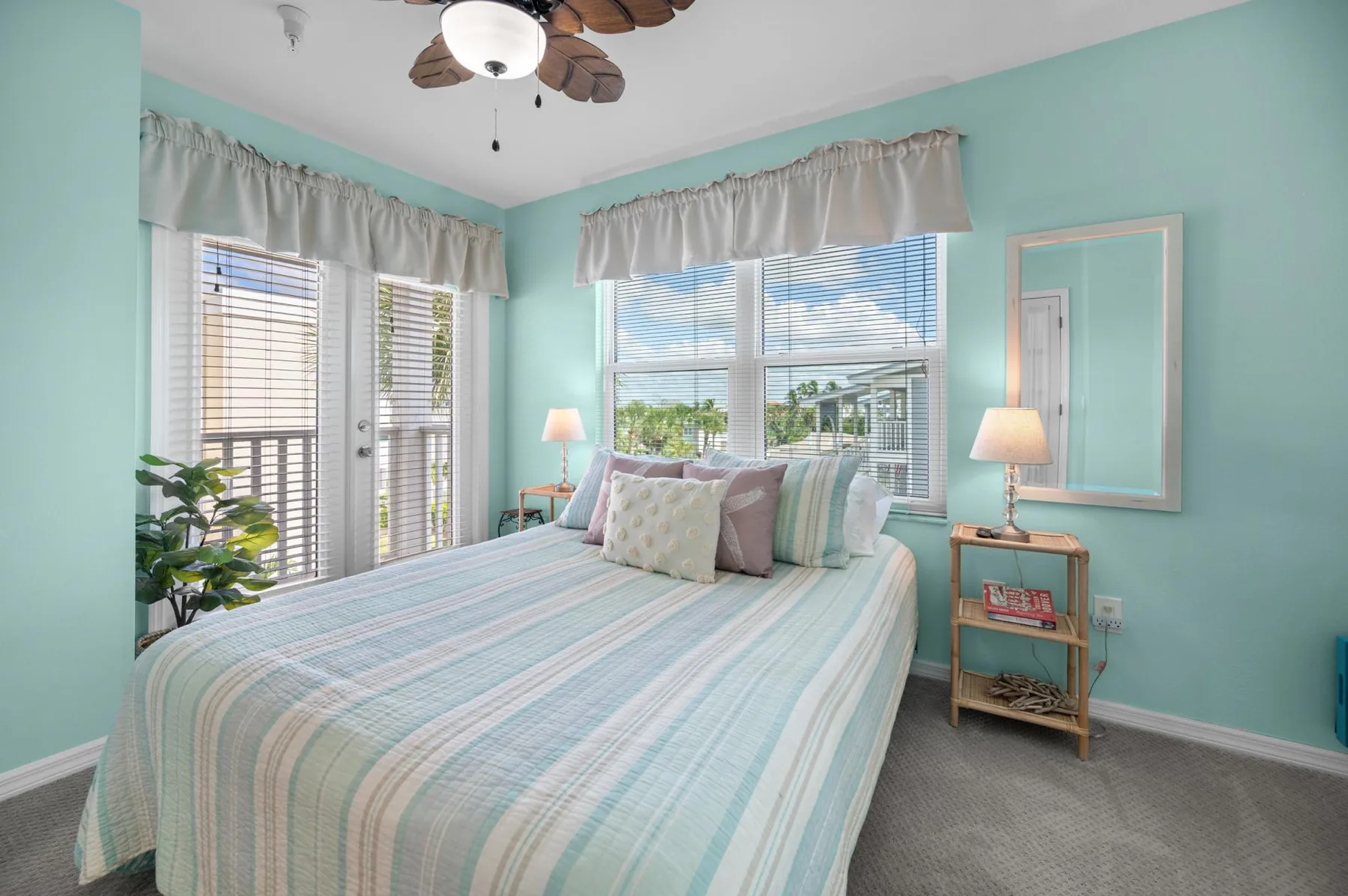 Gulf Sands – 3BR Steps to Pool & Private Beach