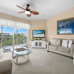 Gulf Sands – 3BR Steps to Pool & Private Beach