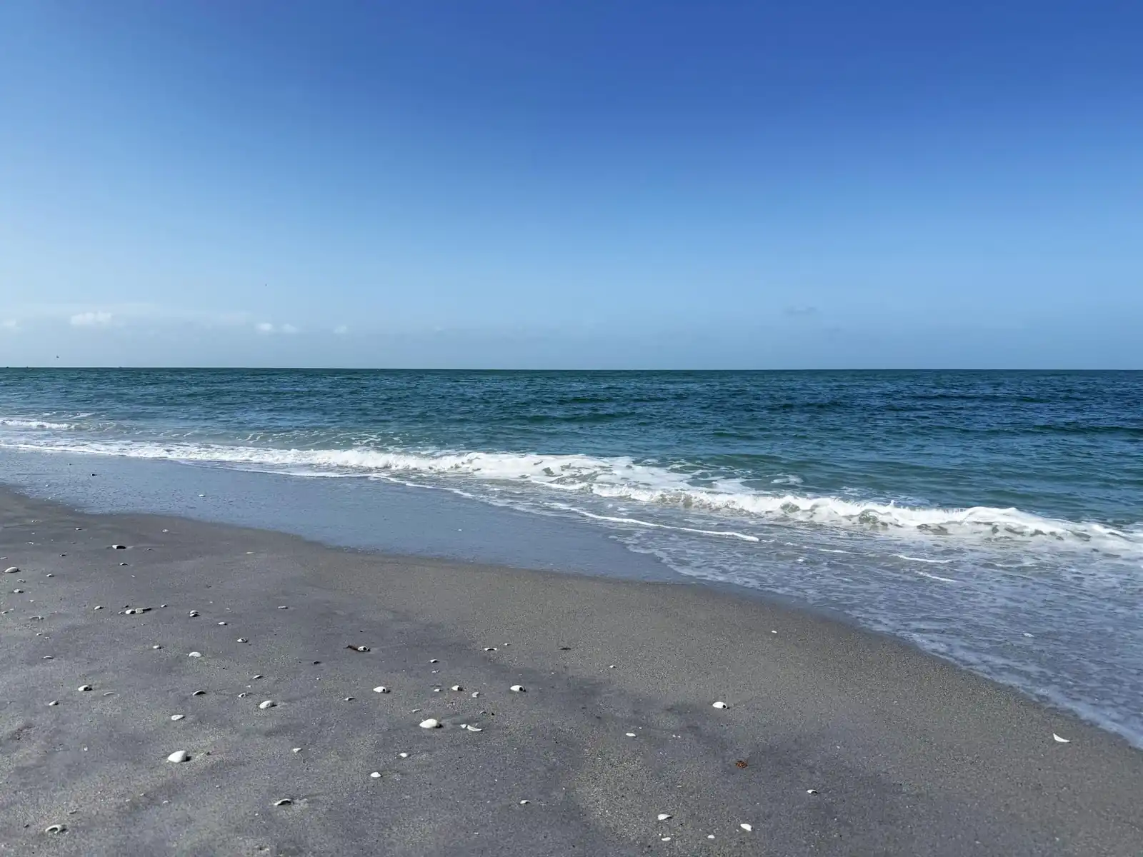 Gulf Sands – 3BR Steps to Pool & Private Beach