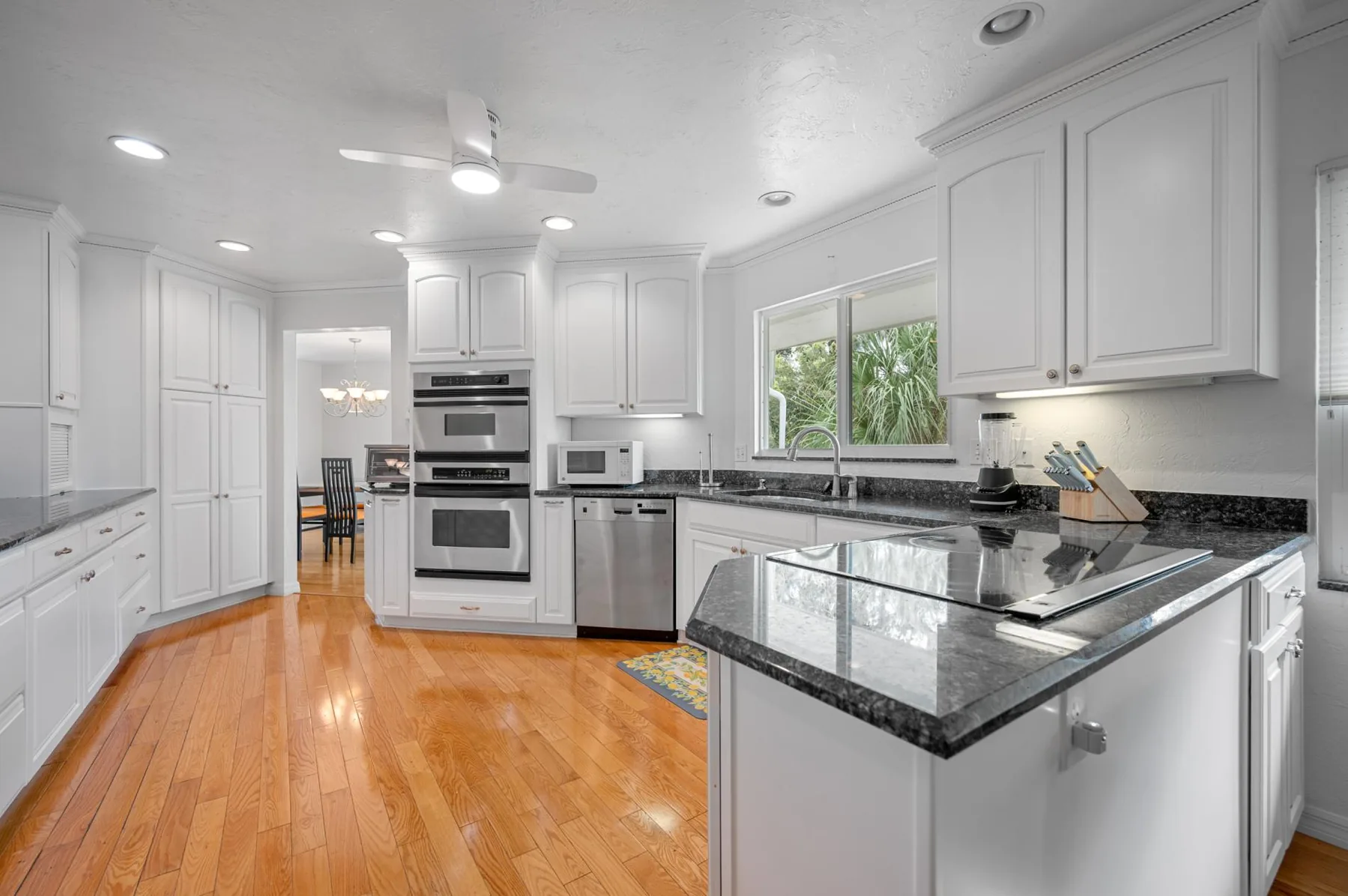 Manasota Bayview – Pool, Dock, Beach, Sleeps 10