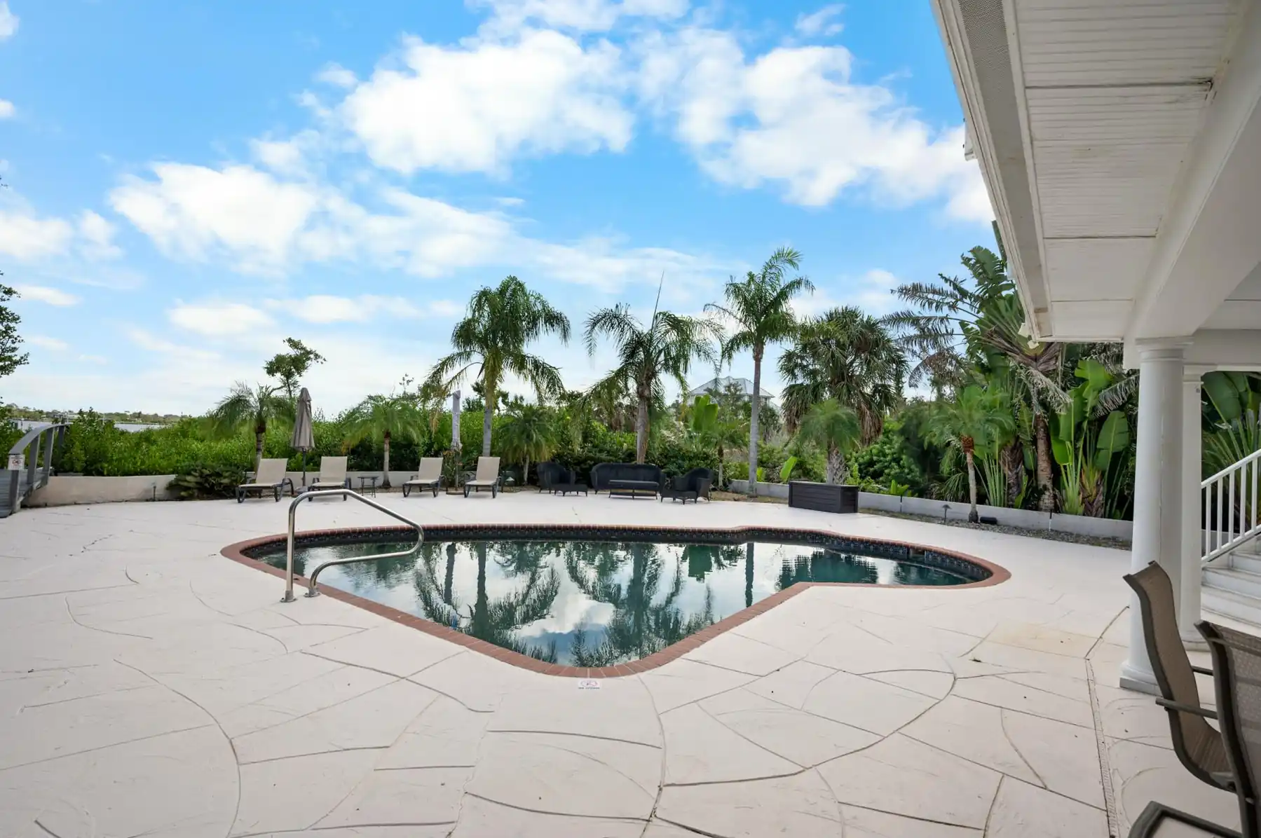 Manasota Bayview – Pool, Dock, Beach, Sleeps 10