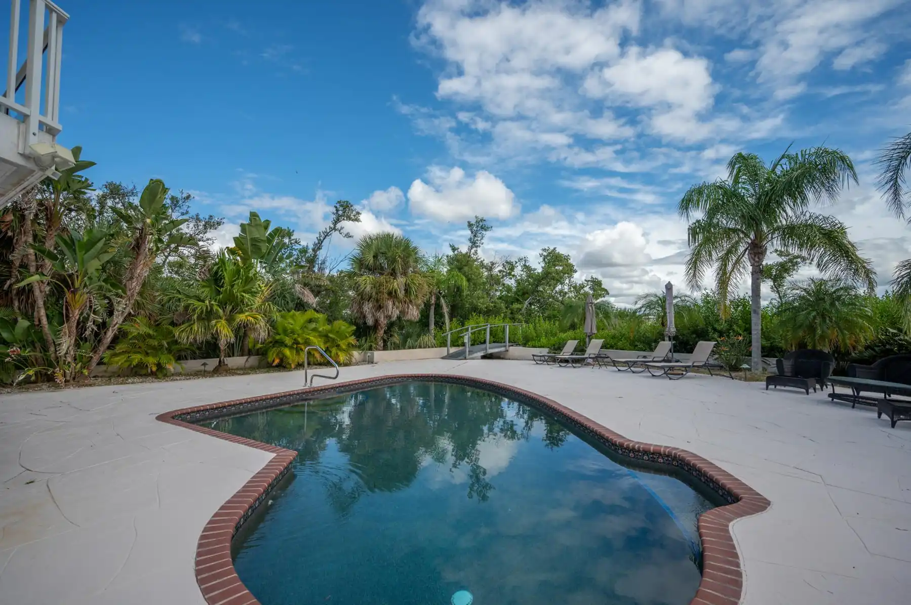 Manasota Bayview – Pool, Dock, Beach, Sleeps 10
