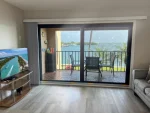 El Galeon – Bay Views, Beach Access & Pool