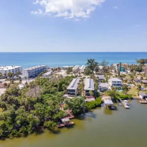 Sunburst Haven – Dock, Pool & Gulf Sands