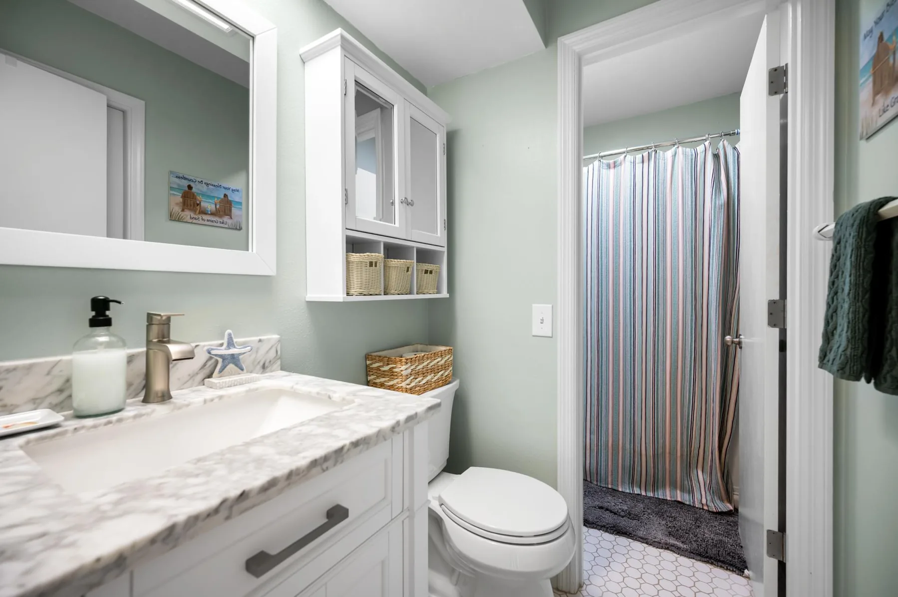 Sunburst Haven – Dock, Pool & Gulf Sands