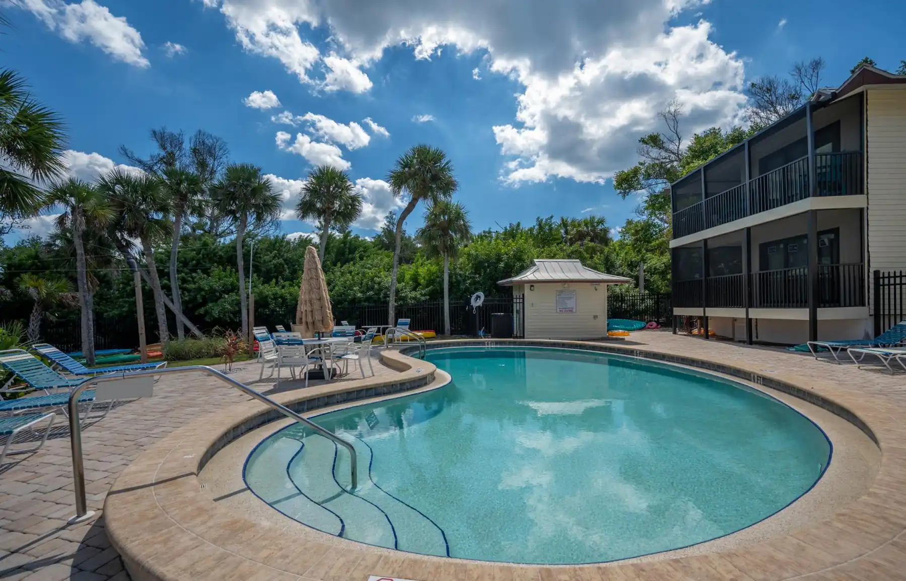Sunburst Haven – Dock, Pool & Gulf Sands