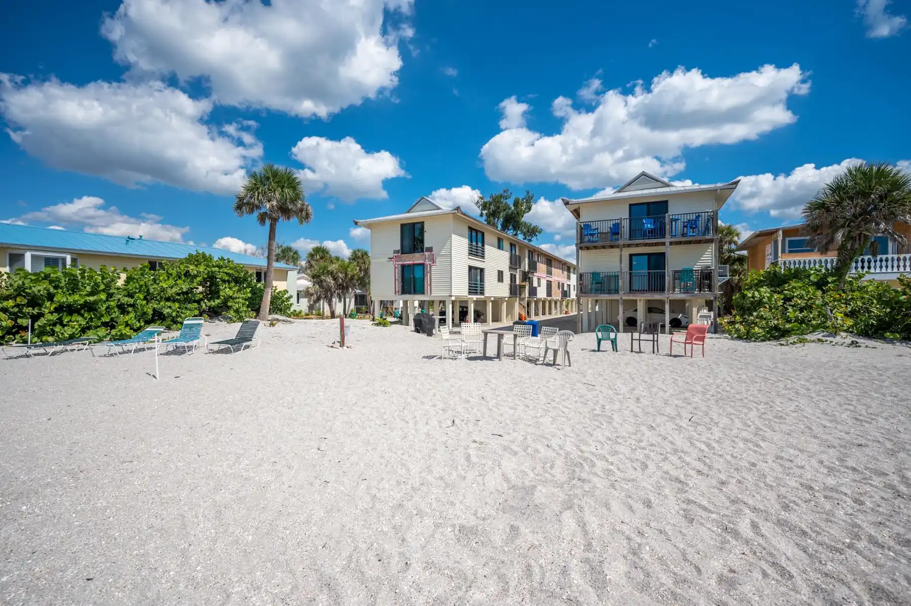 Sunburst Haven – Dock, Pool & Gulf Sands