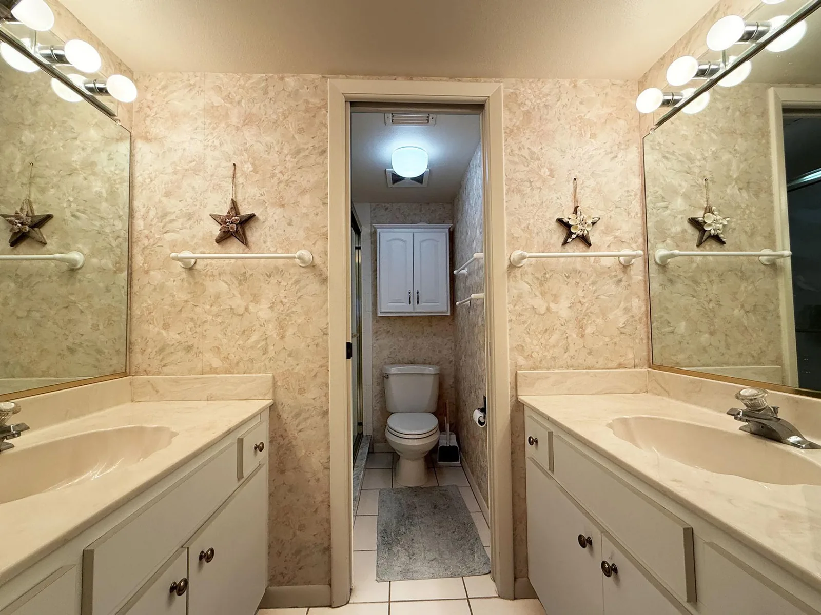 Sandpiper Key – Pool, Balcony & Beach Walks