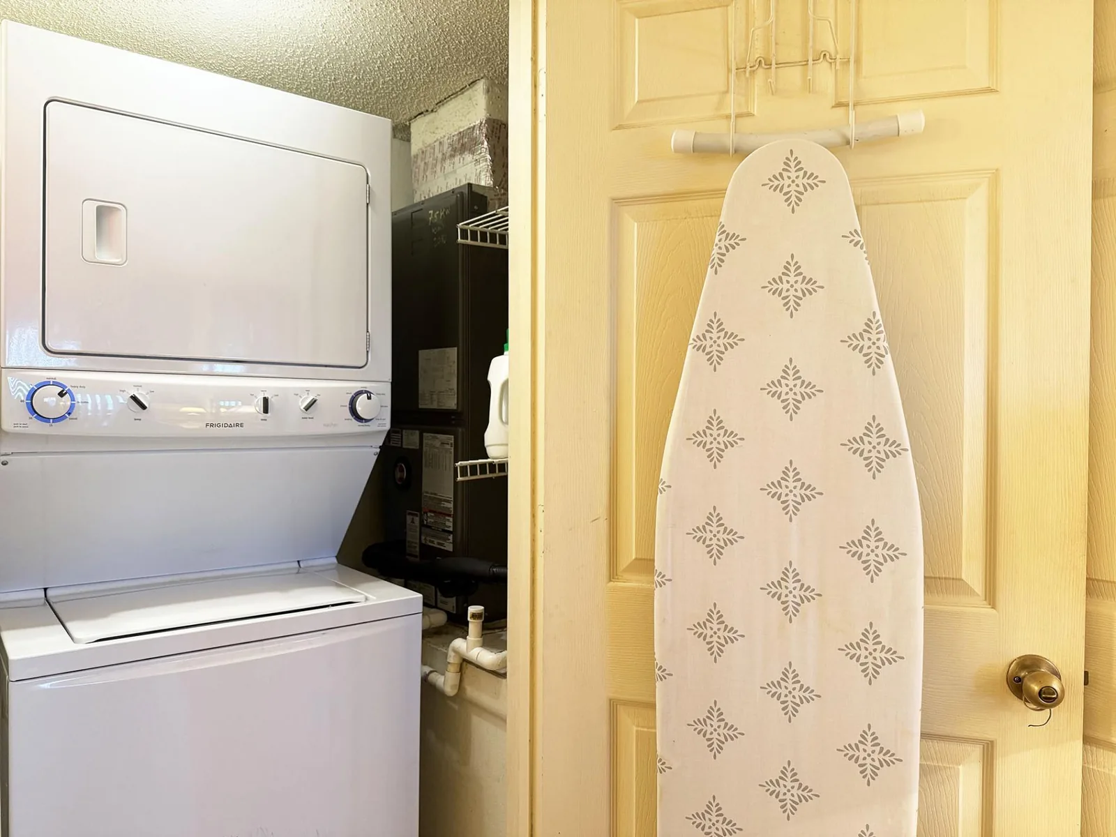 Sandpiper Key – Pool, Balcony & Beach Walks