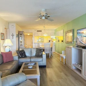 Sandpiper Key – Pool, Balcony & Beach Walks