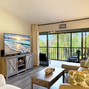 Forest Park – Pool, Tennis & Coastal Charm
