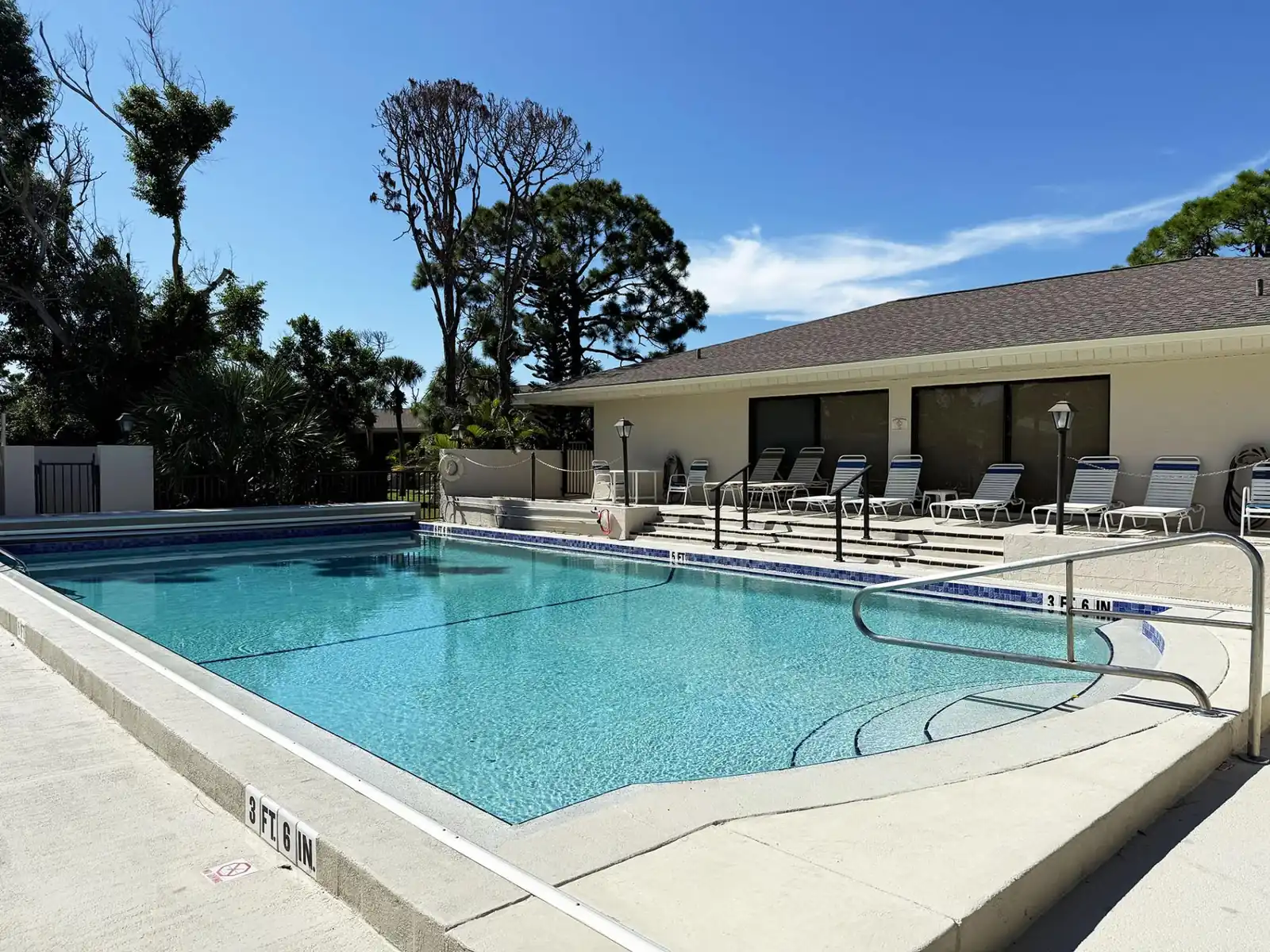 Forest Park – Pool, Tennis & Coastal Charm