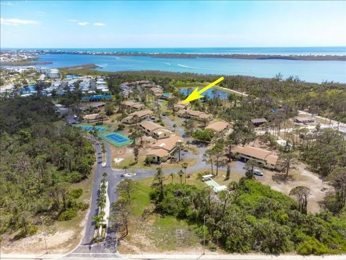 Forest Park – Pool, Tennis & Coastal Charm