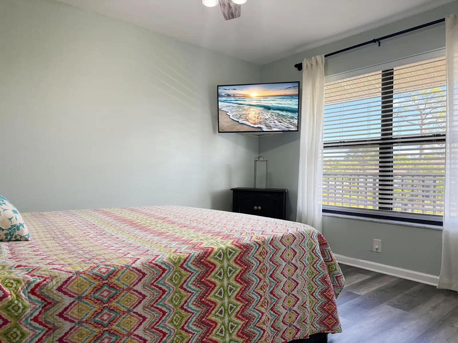 Forest Park – 2BR Pool, Clubhouse & Beaches
