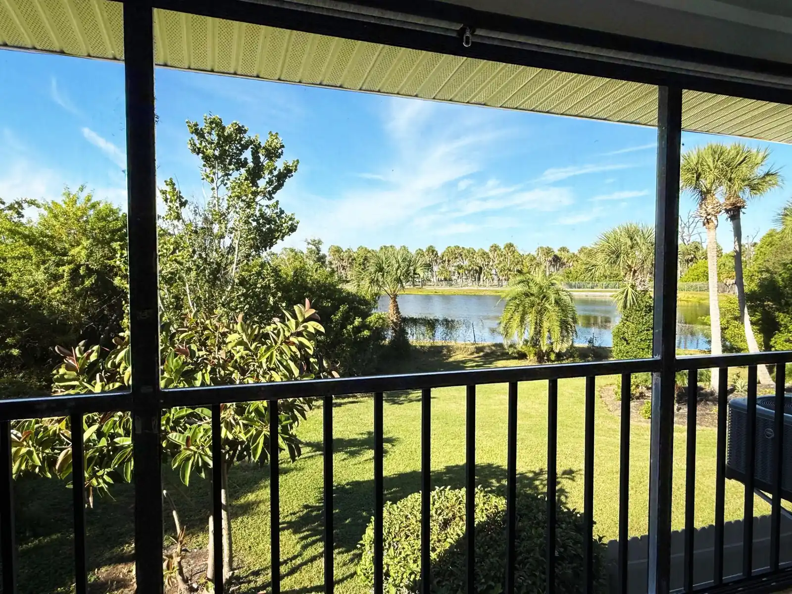 Forest Park – 2BR Pool, Clubhouse & Beaches