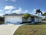Pet-Friendly 3BR – Relax & Explore Beaches & Golf