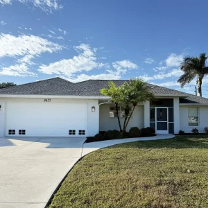 Pet-Friendly 3BR – Relax & Explore Beaches & Golf