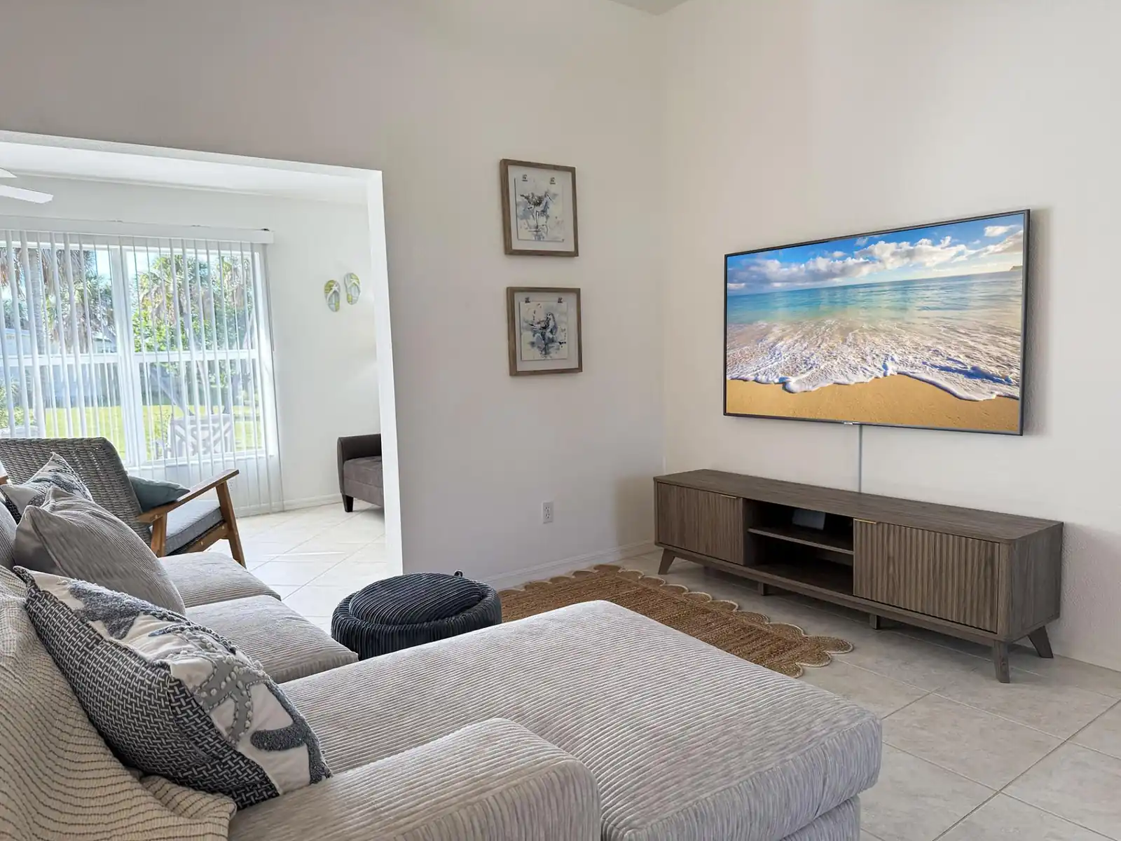 Pet-Friendly 3BR – Relax & Explore Beaches & Golf