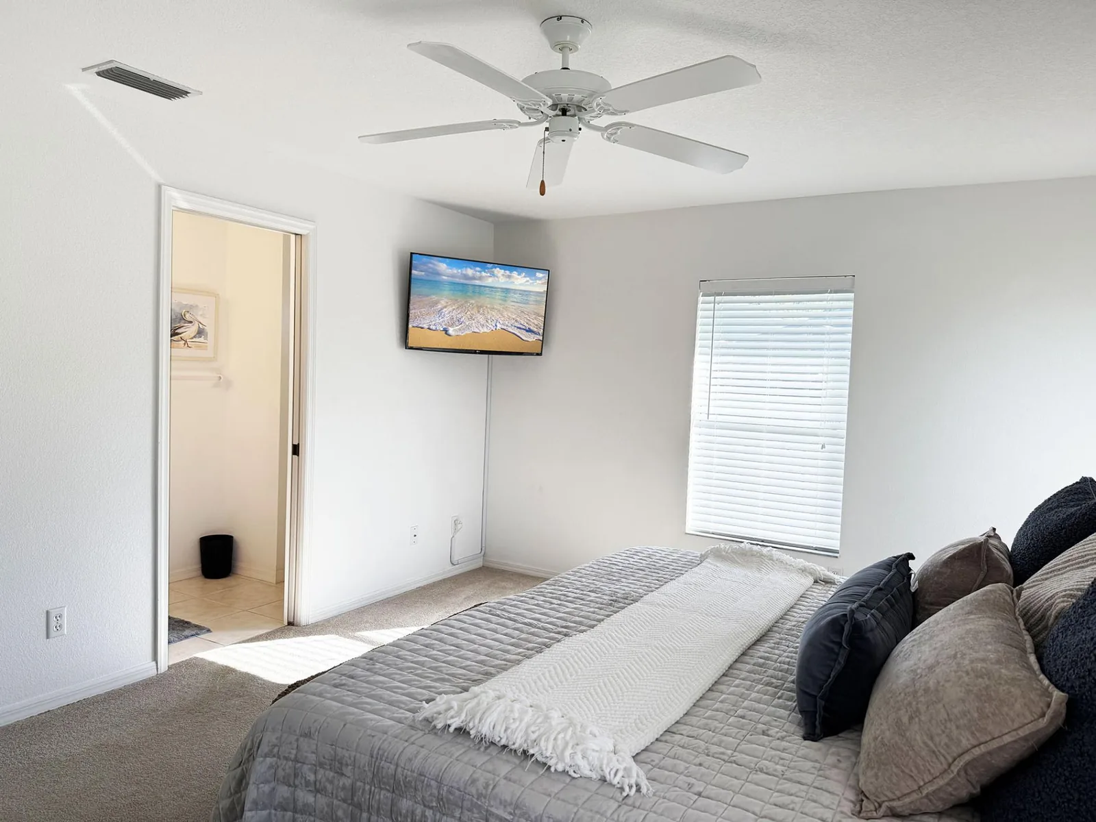 Pet-Friendly 3BR – Relax & Explore Beaches & Golf