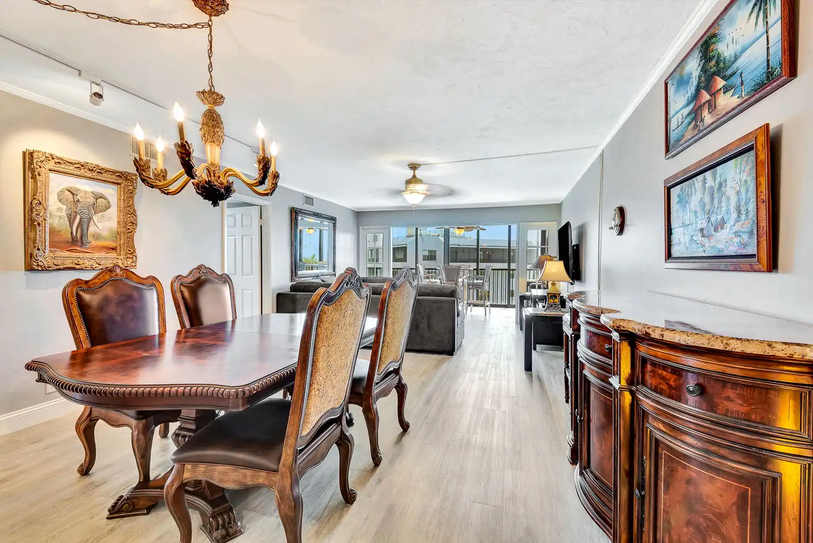 Harbor Towers – Bayfront Luxury with Pool & Tennis