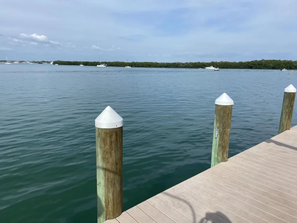 El Galeon 3BR – Bay Views, Beach, Boat Dock