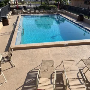 El Galeon 3BR – Bay Views, Beach, Boat Dock