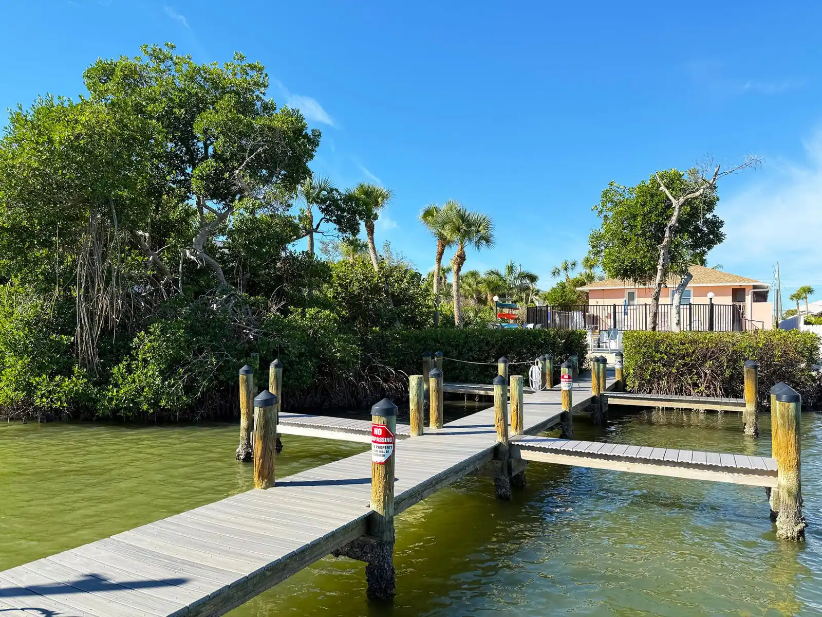 Sea Oats by the Bay – Pool, Beach & Boat Slips