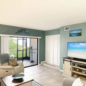 Tamarind 2BR – Pool, Boat Slips & Beach