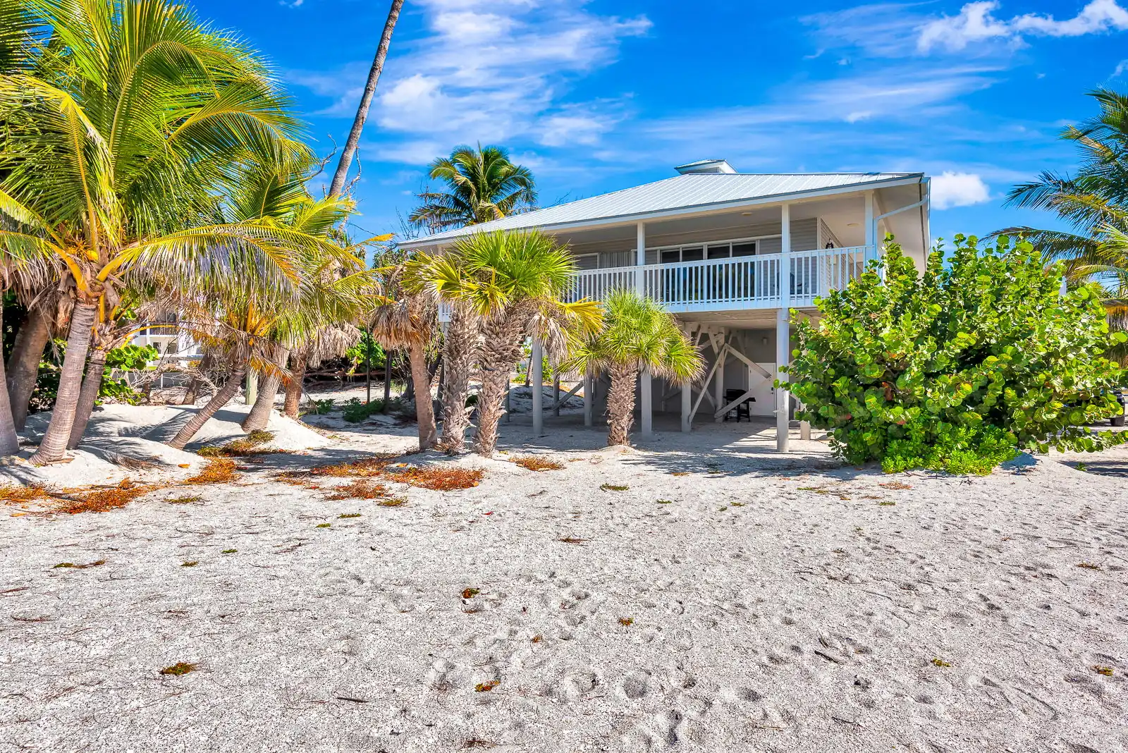 3BR Gulf-Front Luxury with Panoramic Views