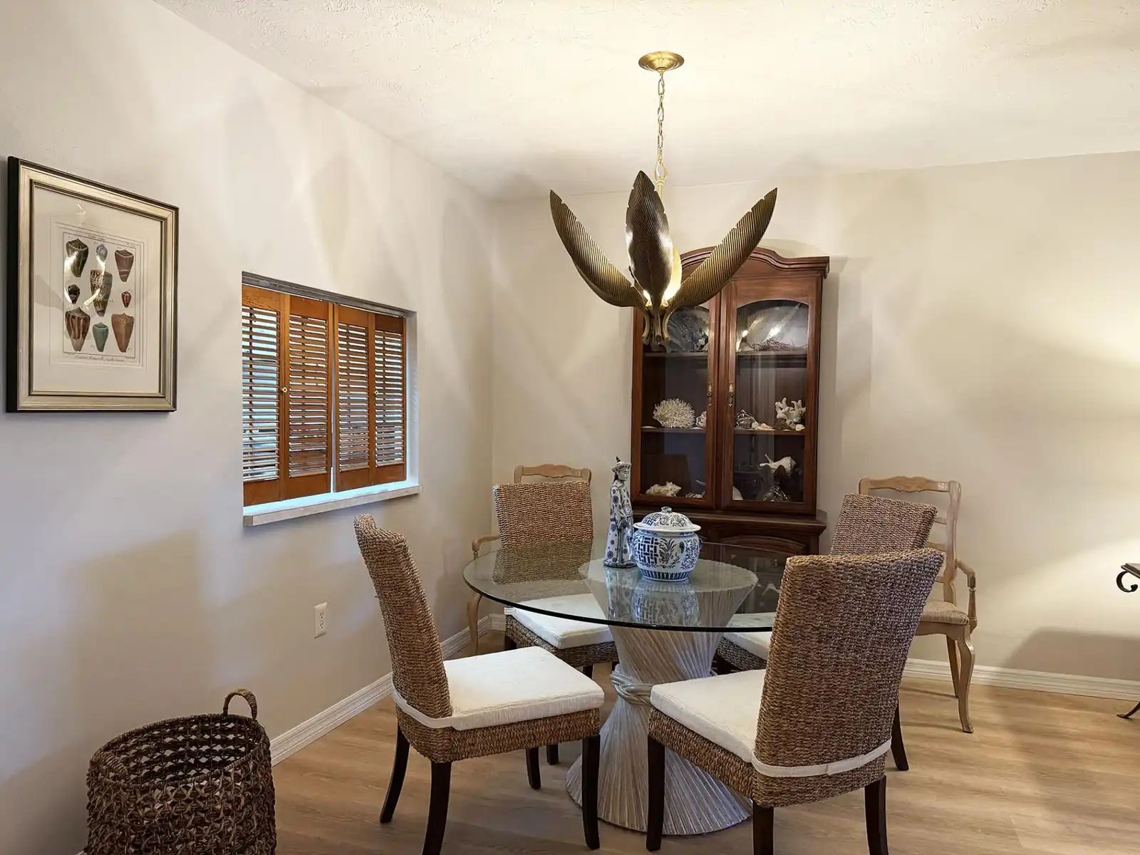 2BR Palm Manor – Pool, Tennis & Clubhouse