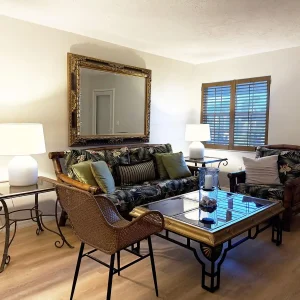 2BR Palm Manor – Pool, Tennis & Clubhouse