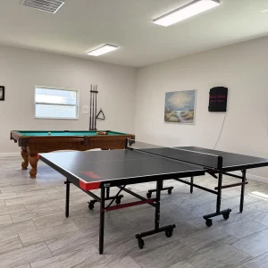 2BR Palm Manor – Pool, Tennis & Clubhouse