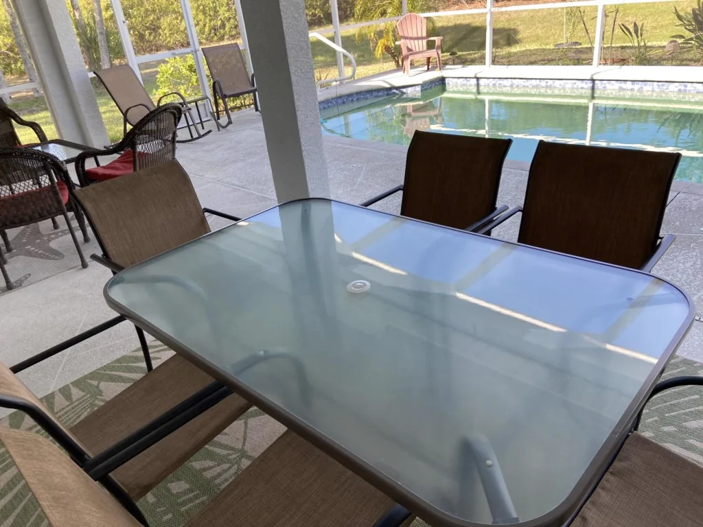 Peaceful Pool Escape – Close to Beach & Fun