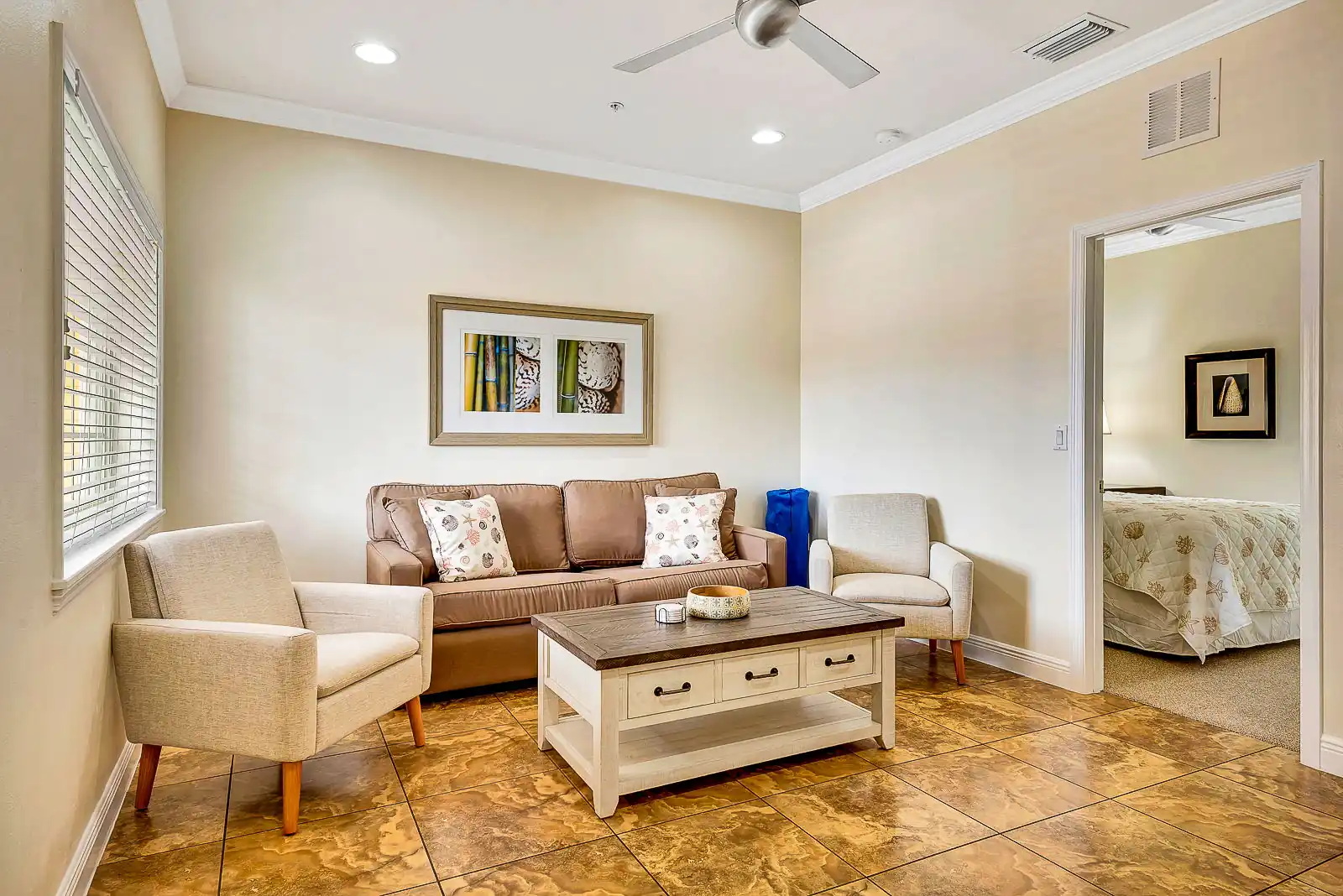 2BR Beach Club – Beach, Heated Pool & Hot Tub