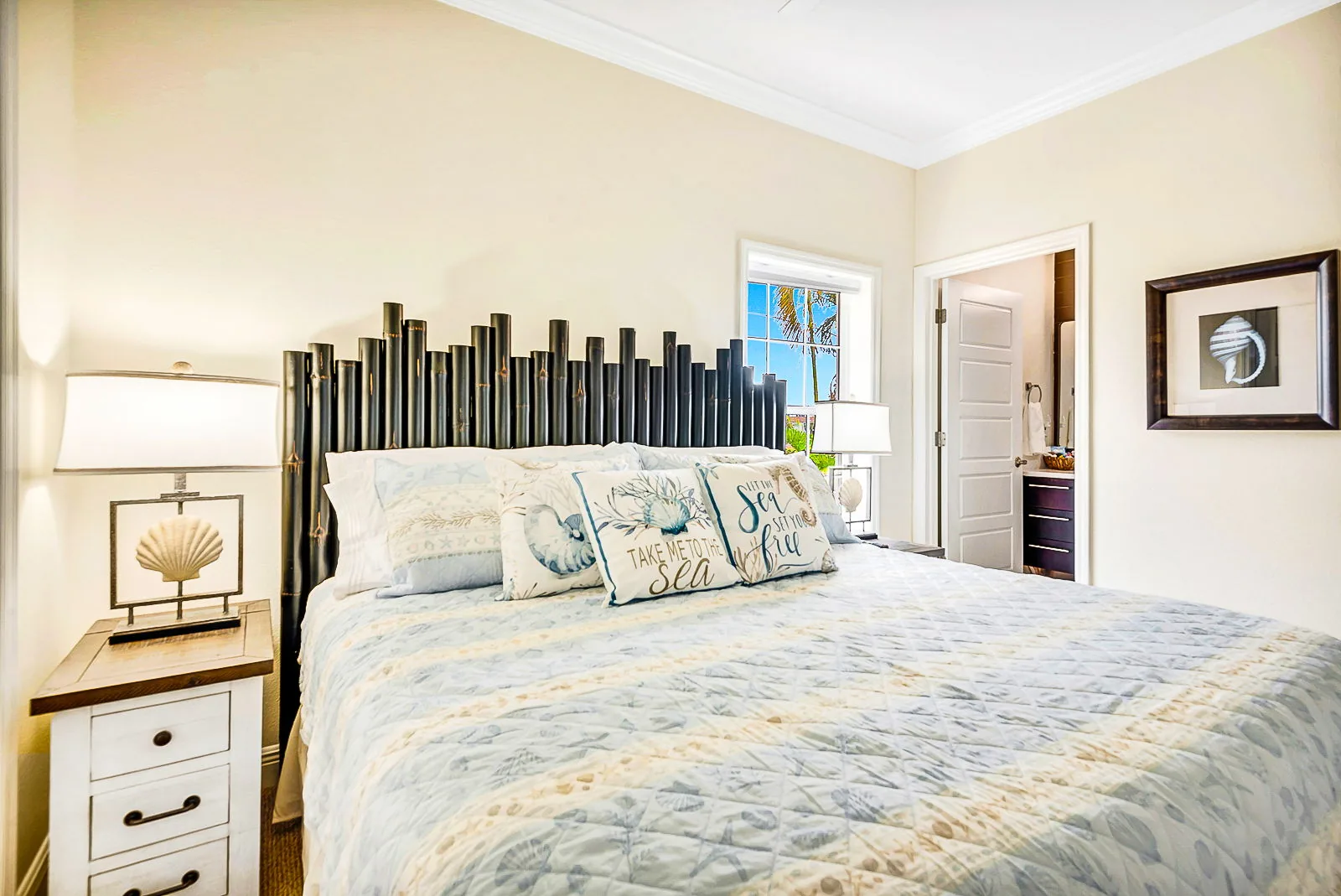 2BR Beach Club – Heated Pool, Hot Tub & Beach